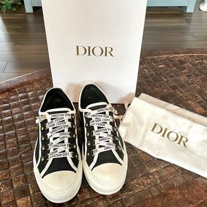 Dior Walk n Dior Black & White Sneakers Sz 39.5